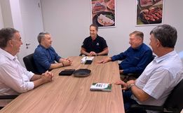 Prefeito de São Miguel do Oeste busca fortalecer parcerias com Aurora Coop e Cooperalfa