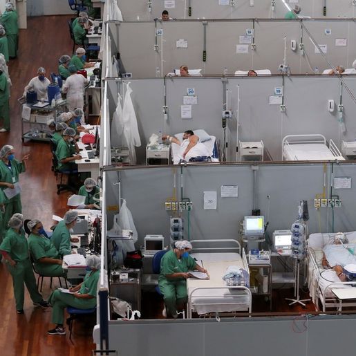 Fiocruz alerta para cenário 'crítico' da pandemia no Sul e Centro-Oeste