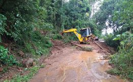 Secretaria de Obras concentra serviços na recuperação das estradas 