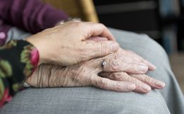CDL projeta aumento de vendas de presentes para o Dia das Mães deste ano