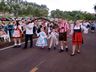 Desfile histórico abre a Oktoberfest em linha Presidente Becker