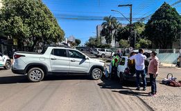 VÍDEO: Mulher fica gravemente ferida em colisão lateral no centro de SMOeste 