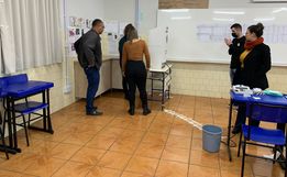 Urna do colégio La Salle Peperi apresenta problemas em SMOeste