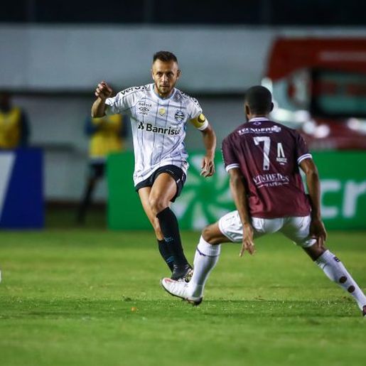 Sem Renato Gaúcho, Grêmio empata com Caxias e adia classificação no Estadual