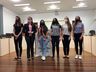Concurso de oratória premia alunos com bolsas de estudo