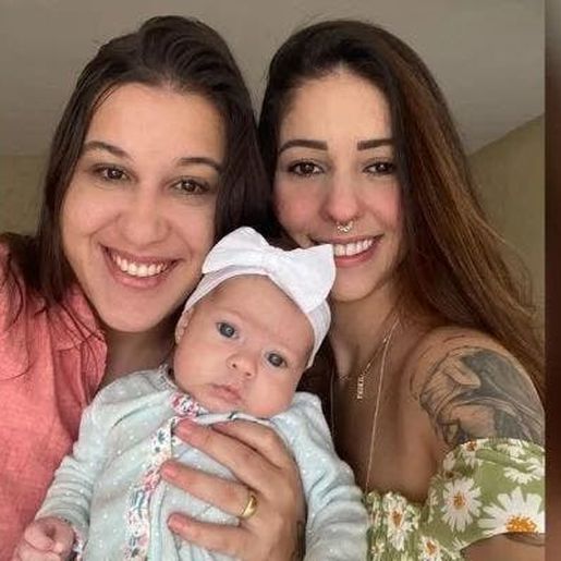 Bebê de 2 meses surpreende ao dizer "bom dia"; veja vídeo
