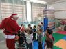 Casal Noel de Descanso leva alegria a crianças do RS com ação solidária