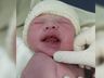Bebê nasce com dois dentes e surpreende família em Francisco Beltrão