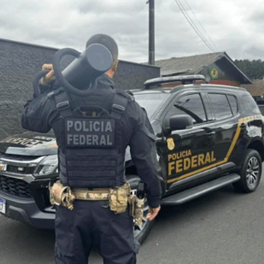 PF deflagra operação contra abuso sexual infantil pela internet em SC