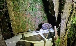 Homem morre em saída de pista seguida de capotamento na SC-283 