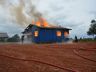 VÍDEO: Casa é destruída por incêndio em Campo Erê 