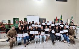 PM forma 43 jovens no Programa Protetores do Lar em SMO 