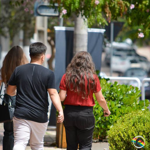 Vacinação sozinha não reduz risco de nova onda da Covid, alerta Saúde