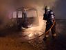 Veículo é destruído por incêndio em Princesa 