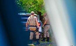 Polícia de São José do Cedro auxilia na prisão de suspeito de assalto