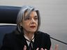 Cármen Lucia toma posse na presidência do TSE