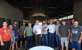 Trevisan assina ordem de serviço para revitalização da Feira Livre