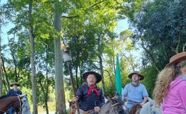 Cavalgada da Chama Crioula reúne mais de 50 cavalarianos