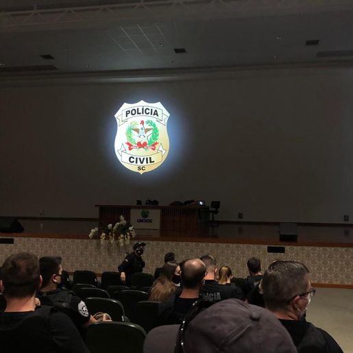 Polícia Civil concluí inquérito e indicia 27 pessoas por integrarem organização