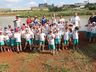 Alunos fazem visita ao Lago Municipal e participam de plantio de árvores em Cedro