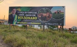 Outdoors em apoio a Bolsonaro são colocados em São Miguel do Oeste