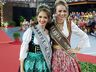 Tainá Dill é a rainha da 42ª Oktoberfest