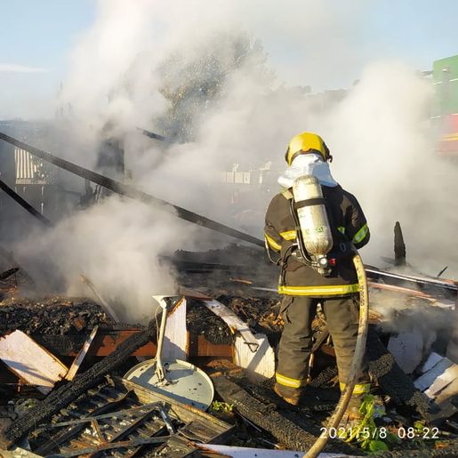Polícia Civil prende homem investigado por quatro mortes e incêndio à residência em São Domingos