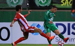 Chapecoense elimina Hercílio Luz e se classifica para a semifinal do Catarinense