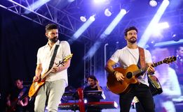 Palma Sola comemora 63 anos com show de Munhoz e Mariano 