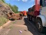 VÍDEO:  Colisão frontal entre carro e caminhão deixa dois feridos na BR-282 
