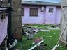 Residência tem parte de estrutura arrancada por fortes ventos no interior de Itapiranga