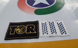Polícia apreende medicamentos de venda proibida no Brasil