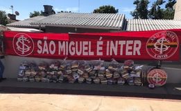 Popular SMO e Consulado do Inter arrecadam 46 cestas básicas