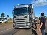 VÍDEO: Concessionária e PRF entregam lanches a caminhoneiros na BR-282