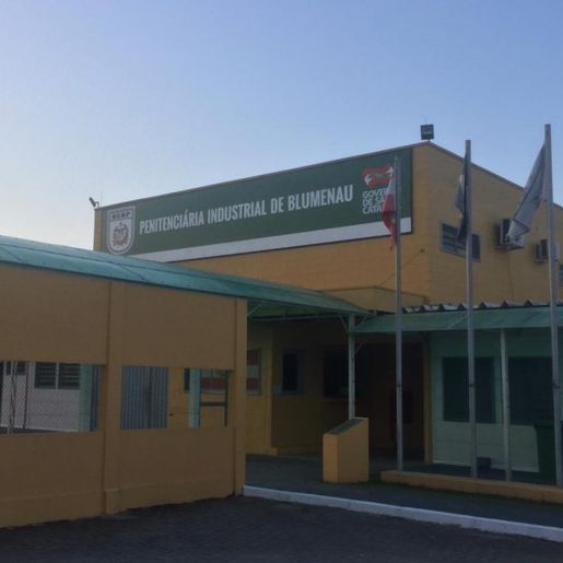 Condenado por estupro de vulnerável é morto na penitenciária de Blumenau