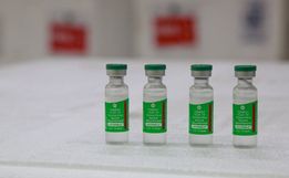 Governo de SC inicia distribuição das doses da vacina Oxford-AstraZeneca