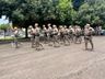 PM recebe em São Miguel do Oeste flâmula alusiva aos 190 anos da PMSC