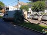Motorista evita acidente com van sem freio no centro