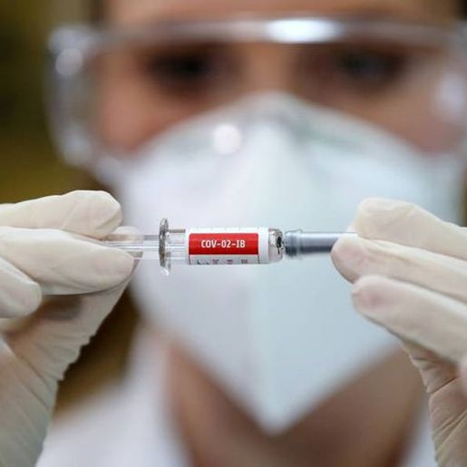 Governo não vai permitir que empresas comprem vacinas para funcionários