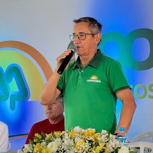 Cooperoeste realiza assembleia para prestação de contas aos associados