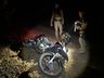 Motociclista foge da PM, abandona moto e se esconde em mata no Bairro Santa Rita, em SMO