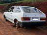 Carro furtado é recuperado sem rodas no interior de Iraceminha