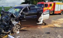 Acidente entre três carros deixa nove feridos na SC-492, em Tigrinhos