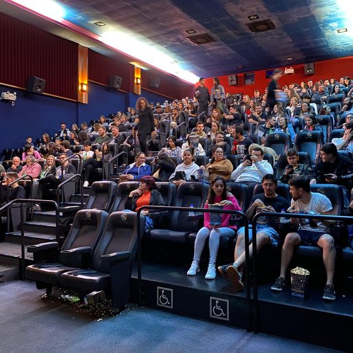 Filme Harry Potter e o Prisioneiro de Azkaban lota Cine Peperi