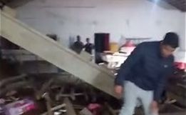 Telhado cai e deixa dezenas de feridos no Oeste Catarinense
