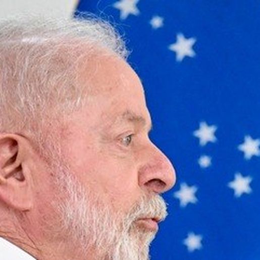 Lula parabeniza Milei pela vitória na eleição da Argentina