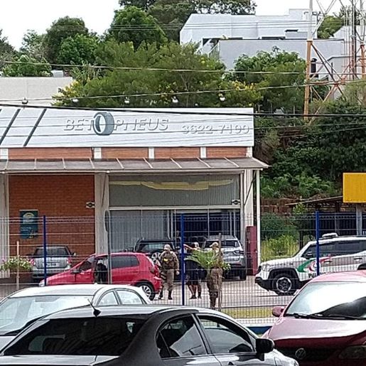 SMO: PM recupera veículo furtado em  Maravilha