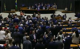 Câmara aprova isenção do IR para quem ganha até R$ 5 mil