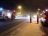 Bombeiros são acionados para limpar óleo na pista na BR 163
