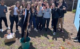 Alunos de Iporã do Oeste aprendem fabricar sabão utilizando óleo de cozinha
